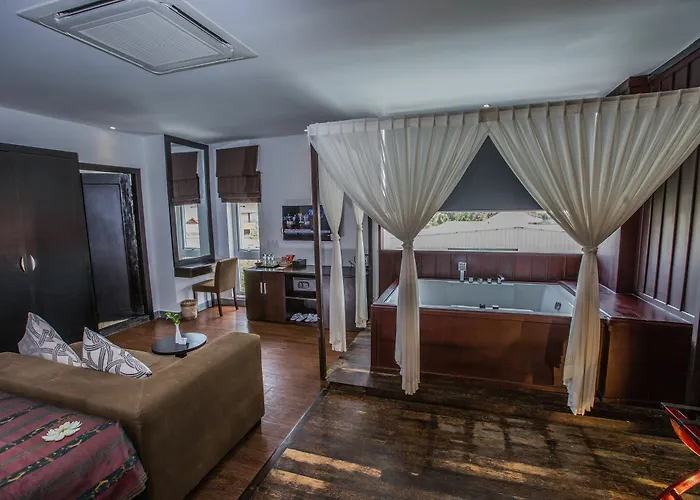Haustierfreundliches The Palm Boutique Hotel & Residence Phnom Penh